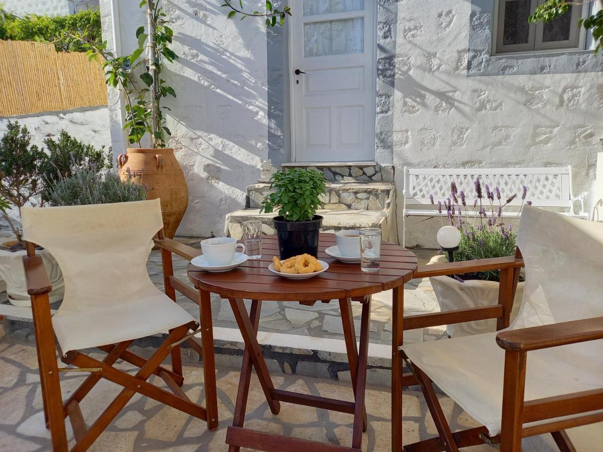 Stefanos Katsaros Studios Skala  Bagian luar foto