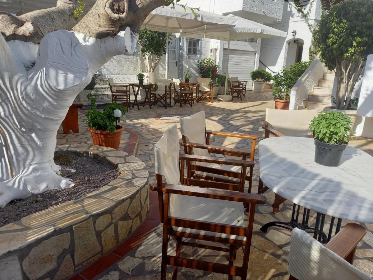 Stefanos Katsaros Studios Skala  Bagian luar foto