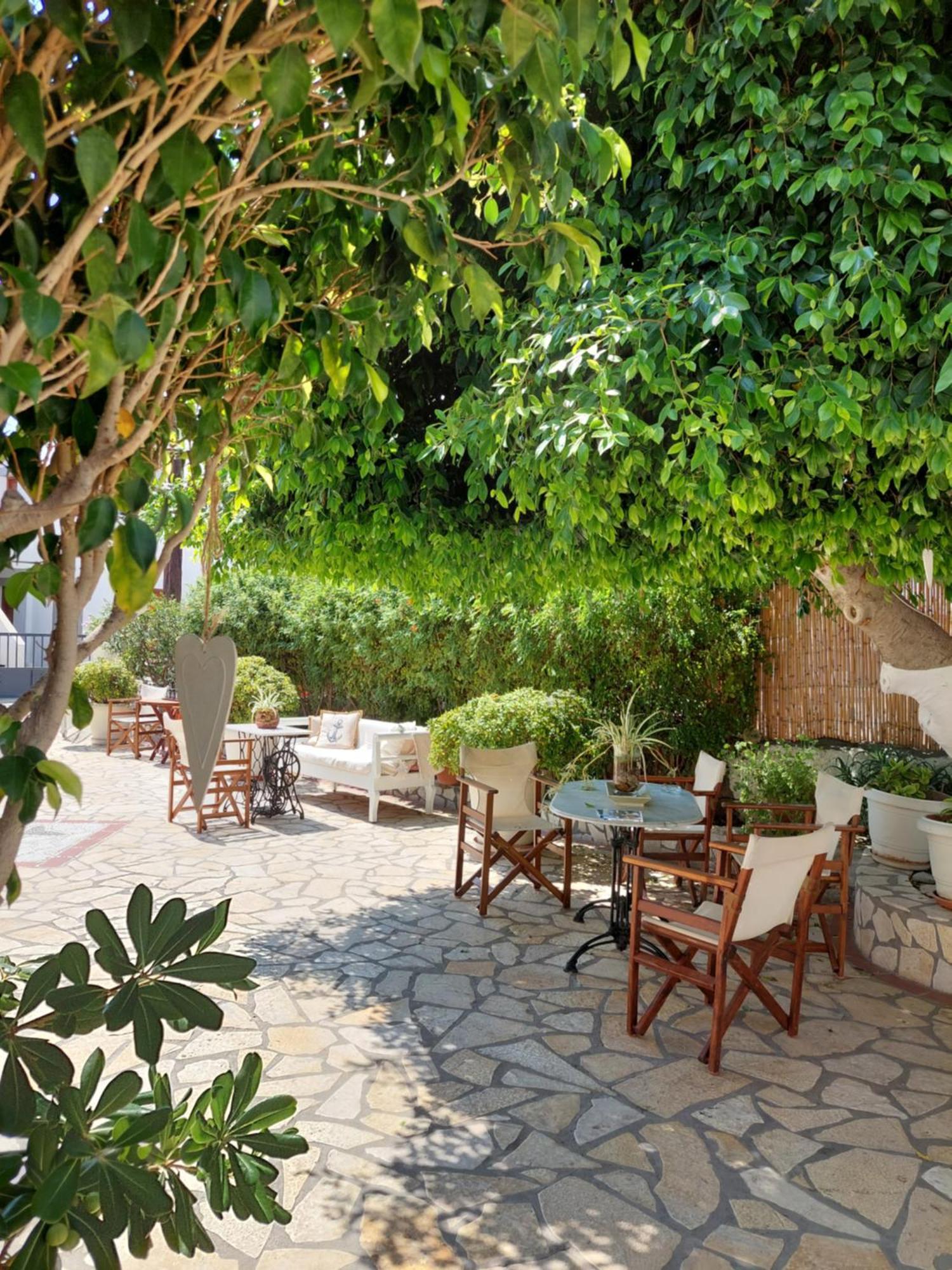 Stefanos Katsaros Studios Skala  Ruang foto