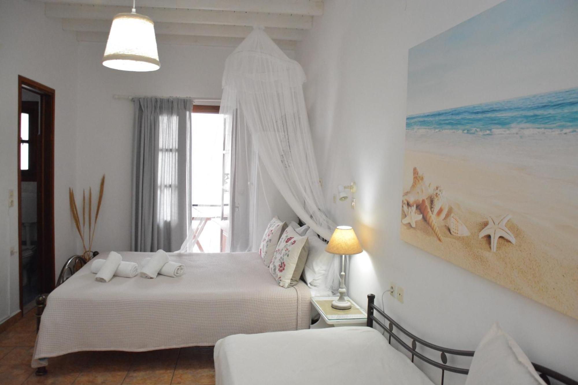 Stefanos Katsaros Studios Skala  Ruang foto
